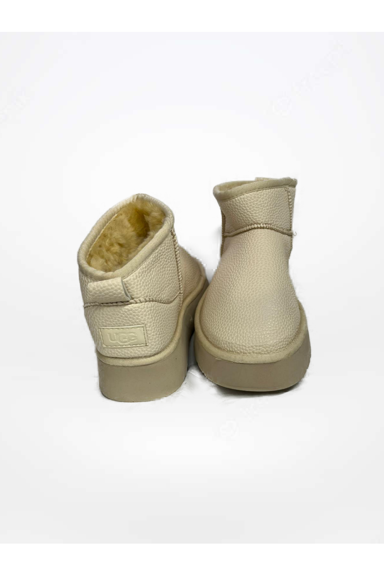 Krem Renk Deri Görünümlü Kısa UGG Bot – İçi Kürklü, Günlük & Kışlık Rahat Bot