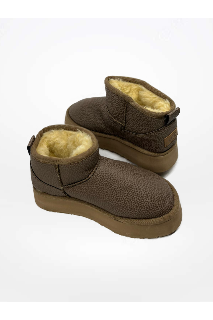 kahve Renk Deri Görünümlü Kısa UGG Bot – İçi Kürklü, Günlük & Kışlık Rahat Bot